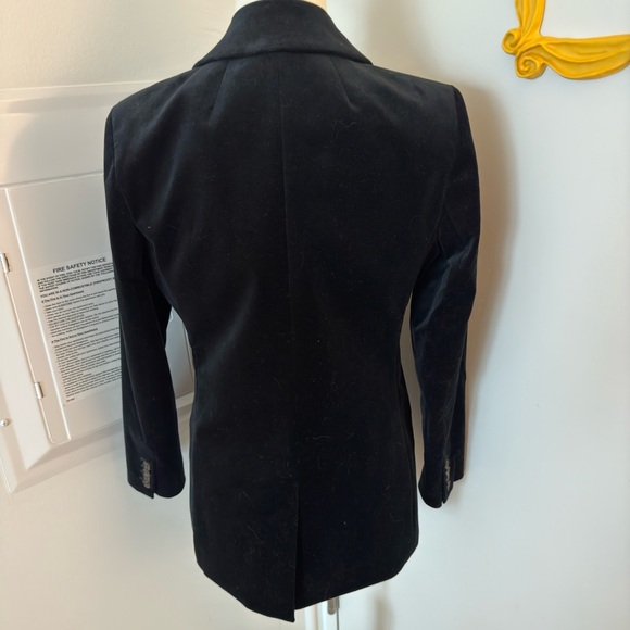NWT JCREW black velvet blazer size 4. Too big for me - Picture 3 of 6